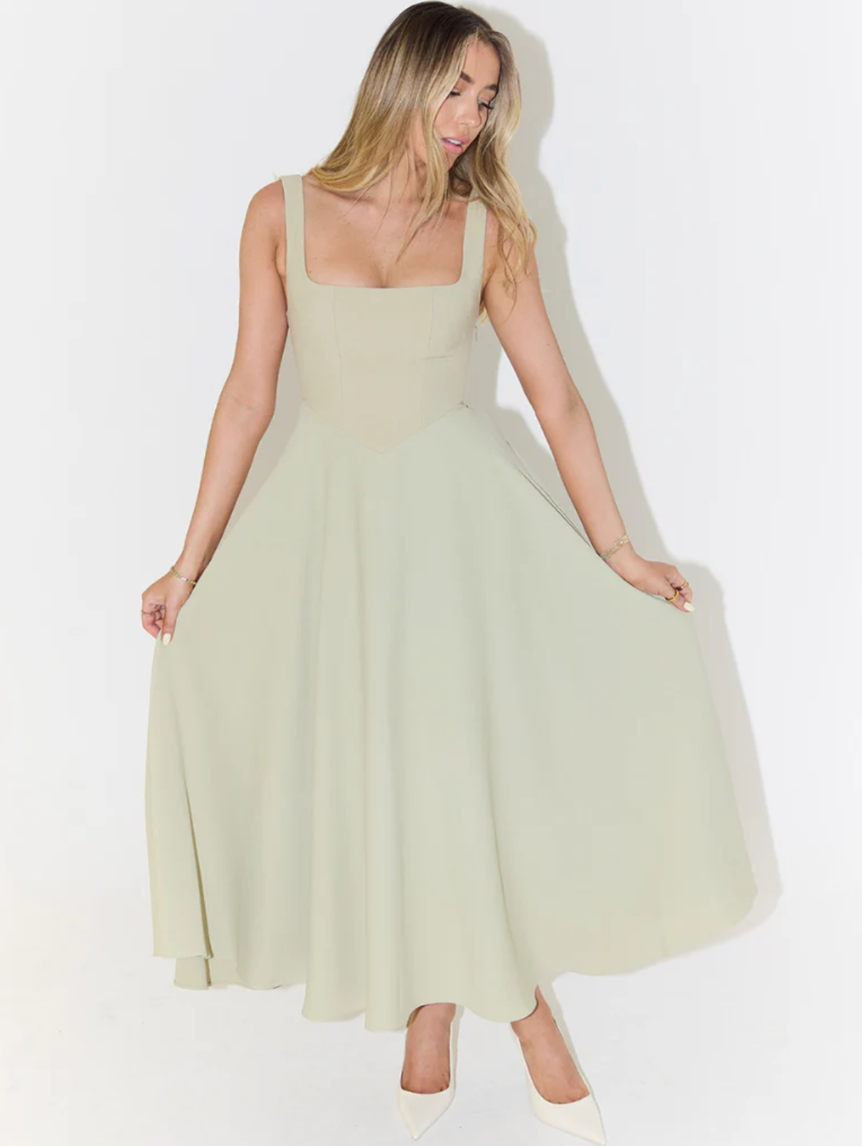 Catalina | Elegante vestido con tirantes